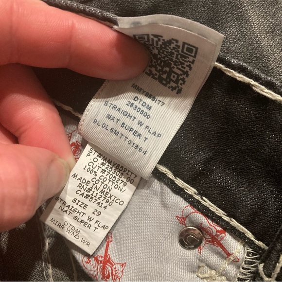 SOLD! NWT! True Religion Straight Super T in “DTDM MIRR WND WR” wash Size 29x34 - Picture 9 of 11